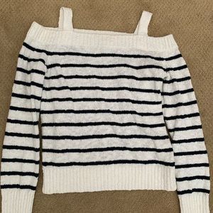 Abercrombie kids sweater off the shoulder